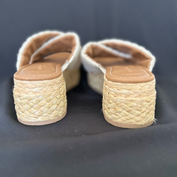 Women's Desi Wedge Sandals - Universal Thread Light Beige 7 - Picture 7 of 8